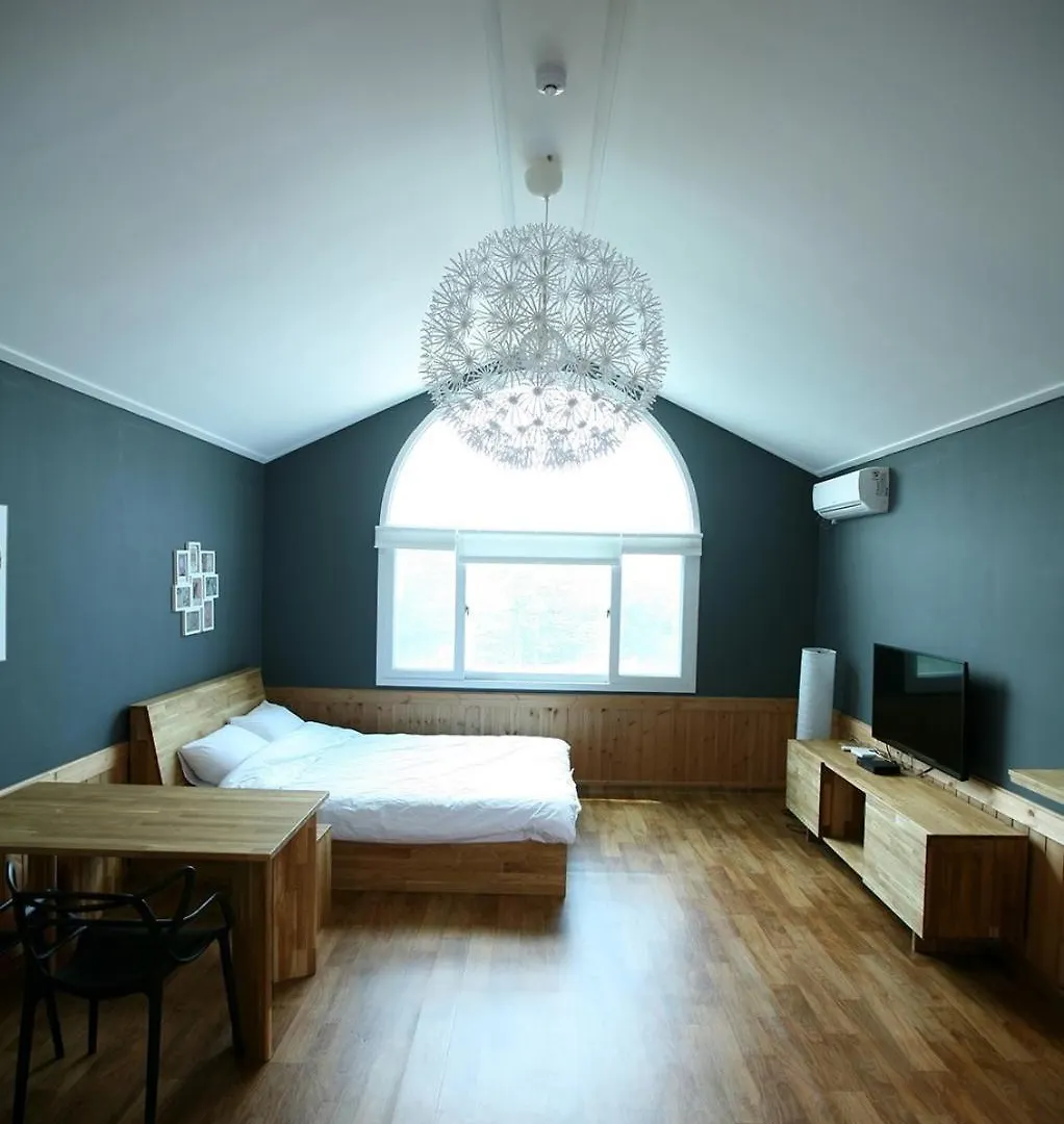 Statehouse Pension Incheon 4*,  South Korea