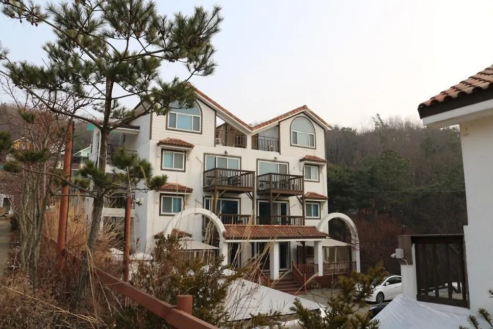 Statehouse Pension Incheon Guest house